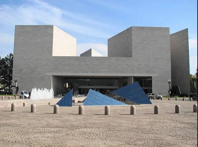 博物館設計-交互式多媒體設備在博物館設計中的應用插圖 博物館設計-交互式多媒體設備在博物館設計中的應用插圖