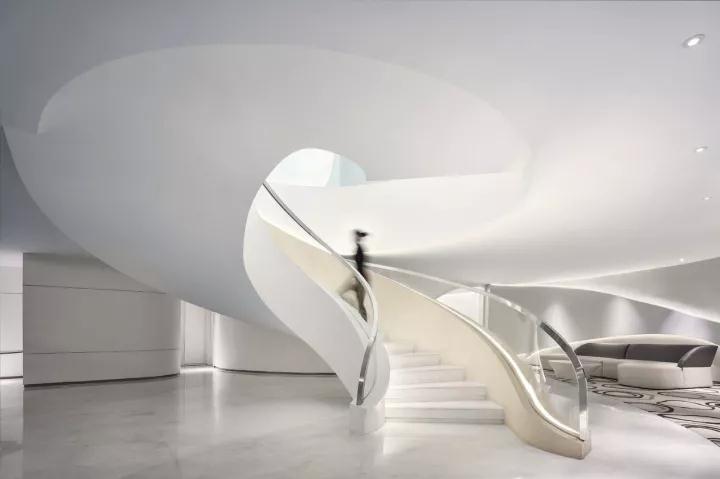 一個讓你仿若穿越時空的科技展廳，展示未來生活形態插圖(4)