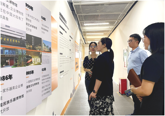 巖星之聲 | 深圳市數(shù)字創(chuàng)意與多媒體行業(yè)協(xié)會秘書長許詩喬一行來訪深圳巖星插圖